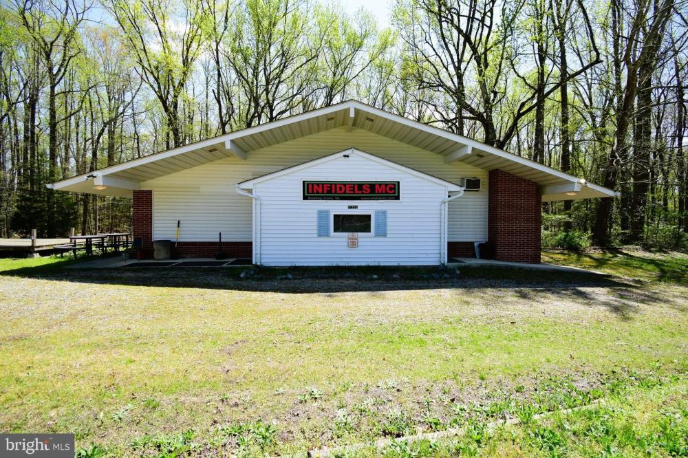 Currently Displayed Property Photo