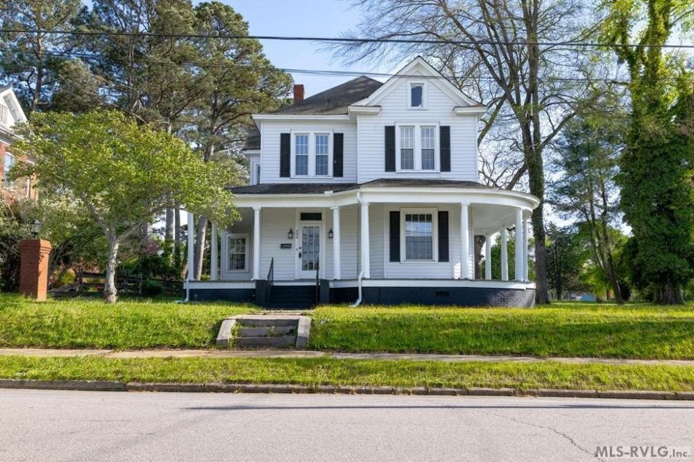 Currently Displayed Property Photo