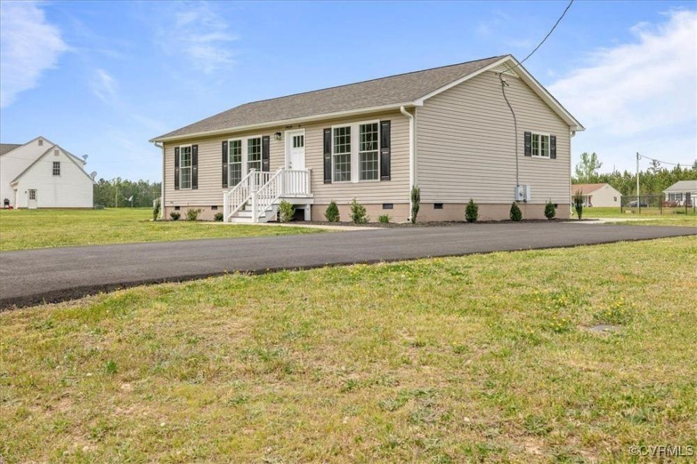Currently Displayed Property Photo
